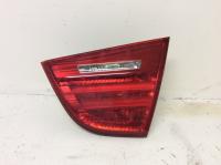 Фонарь на крышке багажника правый E90 LCI 63217289428