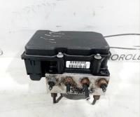 Блок ABS (насос) 2WD Suzuki SX4   5611079J80 