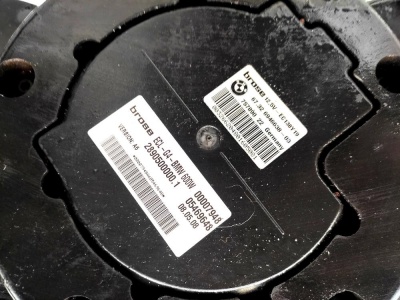 Вентилятор радиатора 600W  X3E83 17113415182