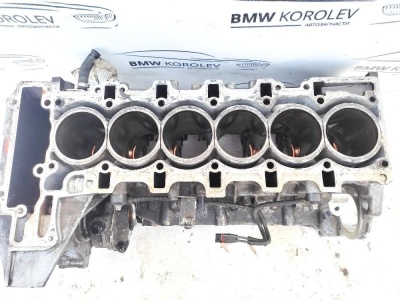 Блок цилиндров N55B30 BMW X5 E70 LCI  11112161561