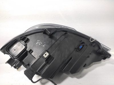 Биксеноновая фара правая BMW X6 E71 X6E71 63117287010