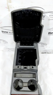 Подлокотник Grand Cherokee (WH/WK) 2005-2010   1BJ001D5AB