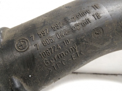 Патрубок наддува N20 X3 F25 13717597592