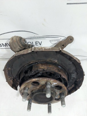 Кулак поворотный задний левый Ceed 2007-2012   Ceed 527101H500