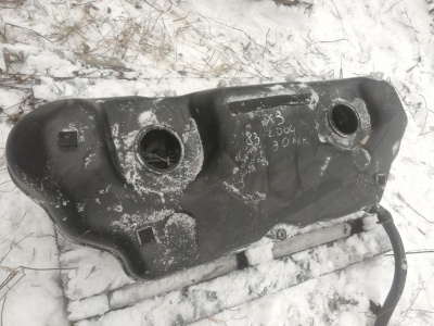 Топливный бак X3 E83 (бензин)  16116758605
