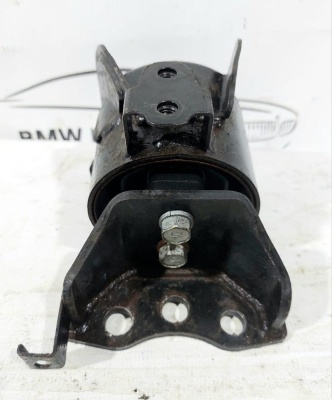 Опора двигателя задняя  Getz 218300B700
