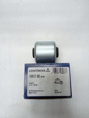 Сайлентблок переднего нижнего рычага E53 Lemforder   10517 02