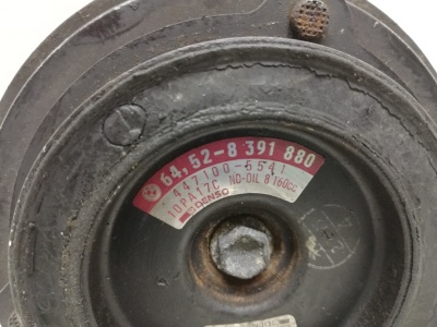 Компрессор кондиционера E38 M60  64528391880