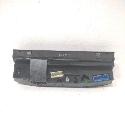Панель управления кондиционера BMW 7 E38 E38 64118379115
