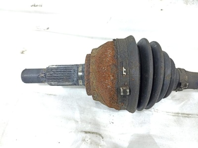 Полуось передняя(привод) Touareg 2002-2010  7L0407271E