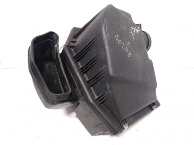 Корпус воздушного фильтра N52 X3 E83 LCI  13623449001
