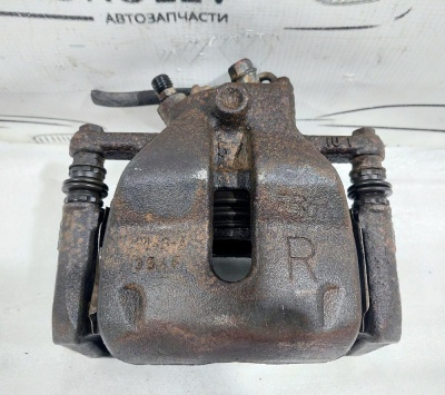 Суппорт передний правый (2006-2013)  SX4 5511079J10
